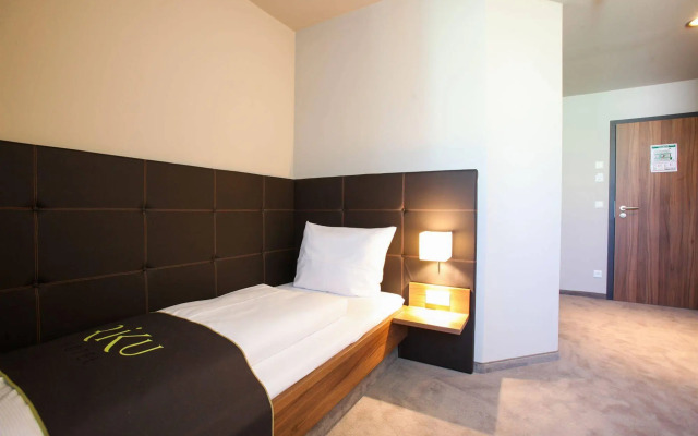 RiKu HOTEL Weissenhorn
