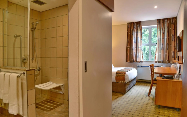 Road Lodge Sandton Grayston Drive