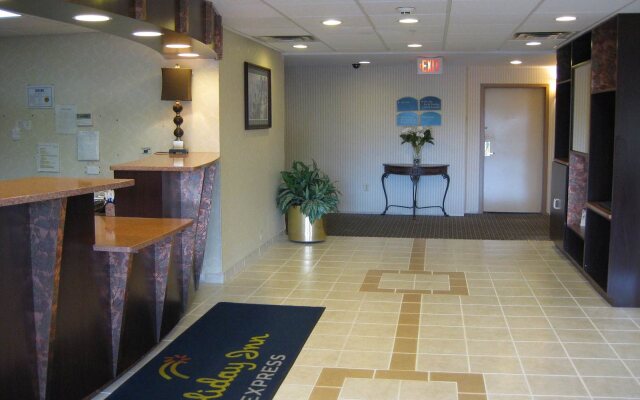 Holiday Inn Express & Suites Absecon-Atlantic City by IHG