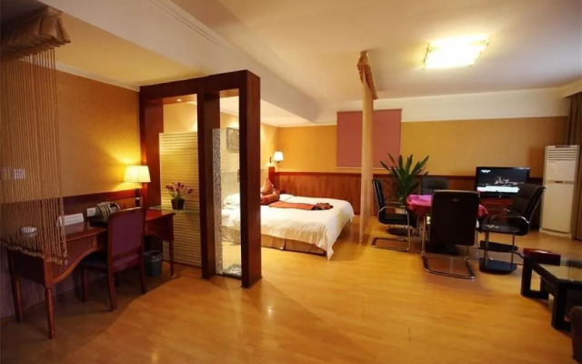 Chengdu Step 18 Island Hotel