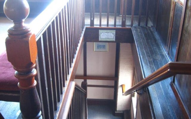 The Cecil Guesthouse
