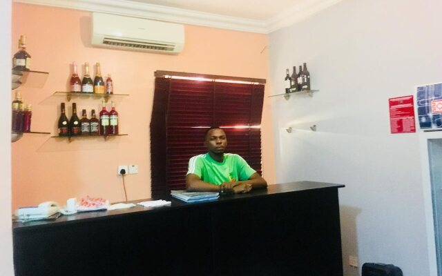 Esporta Suites Yaba