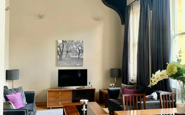 Quebecs Luxury Aparthotel