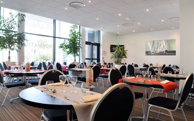 Golden Tulip Pornic Suites