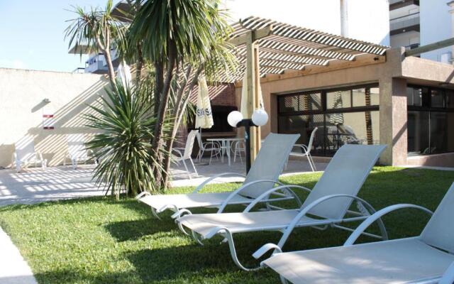 Hotel Genoves