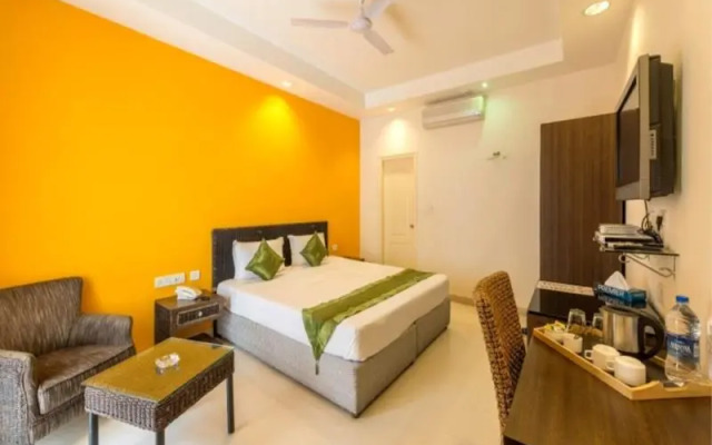 Treebo Trend White MG