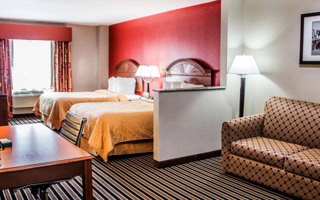 Quality Suites I-44