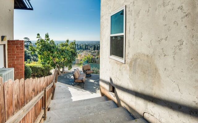 Charming Whittier Home w/ Views: 17 Mi to LA