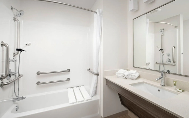 WoodSpring Suites Tri-Cities - Richland