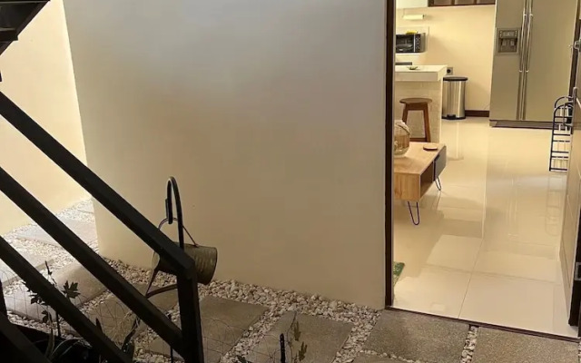 Fully Equipped and Furnished Apartment and Office