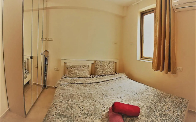 Charming beach 2 bedroom