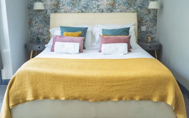 Avalon Guest House