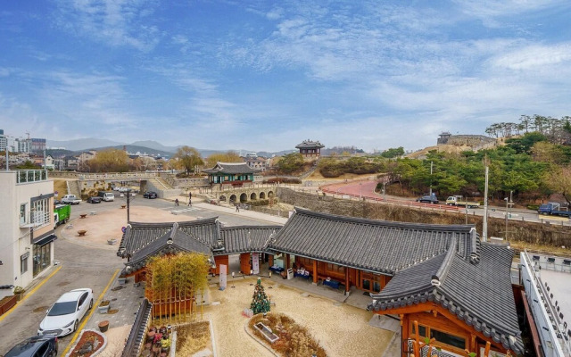 Suwon Hotel Dal