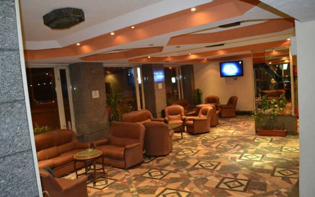 Trio Hotel Kaoud Sporting