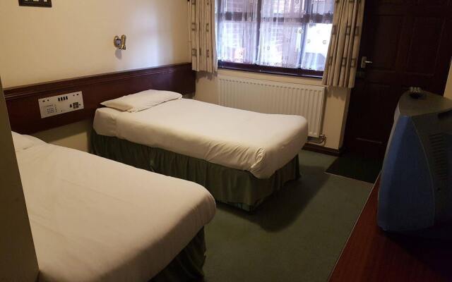 The Plough Motel  Restaurant