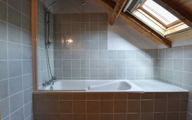 Farmhouse in Pyrenees With Pool