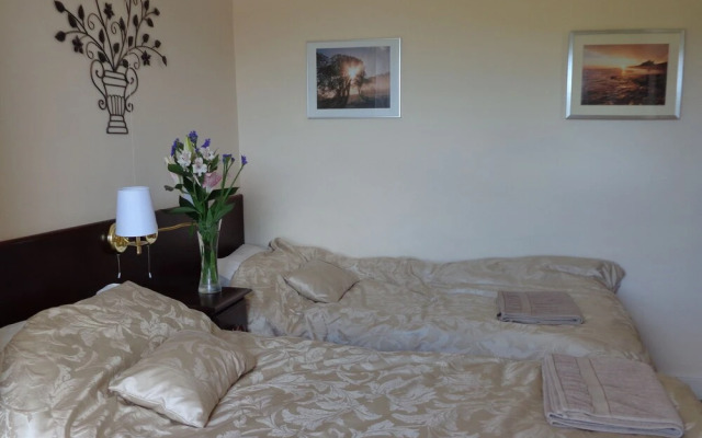 Cedars Guesthouse