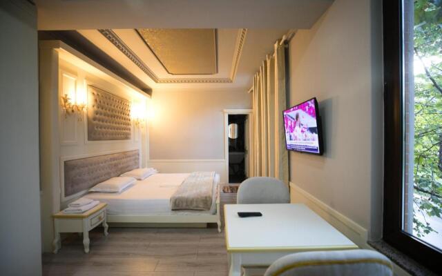 Lotus Hostel