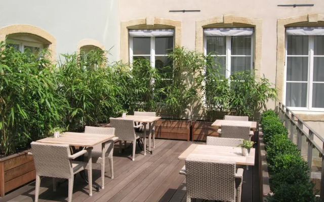 Hotel Le Place d'Armes - Relais & Châteaux