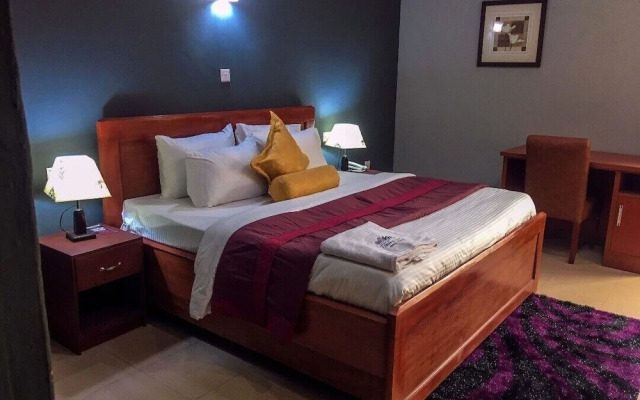 Cosmos City Suites & Apartments
