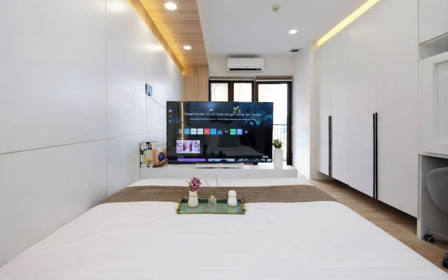 Tranquil Studio At Tamansari Semanggi Apartment