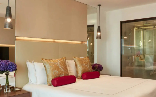 Taj Mahal Tower, Mumbai