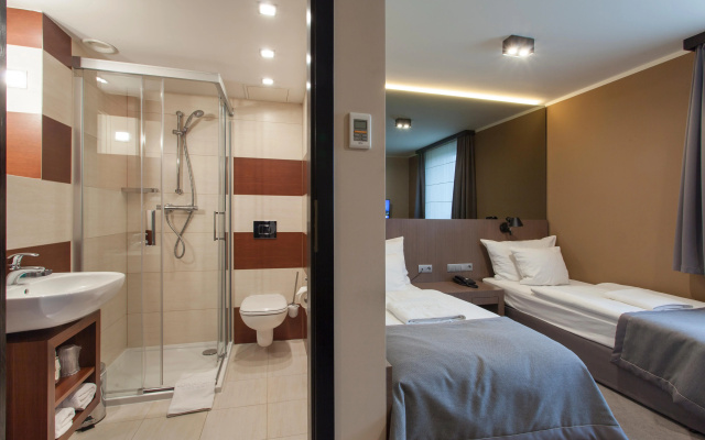 Hotel Ilonn