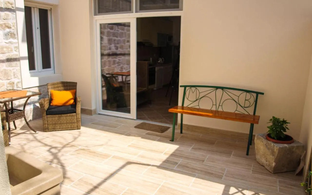 House Nataniel in Omiš near sea
