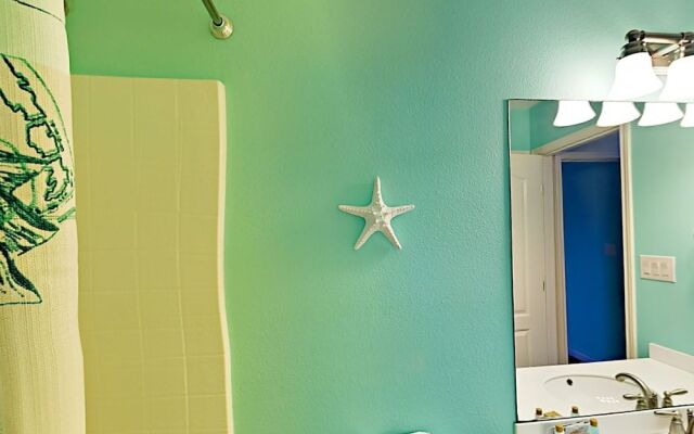 Chloe's Way by RedAwning