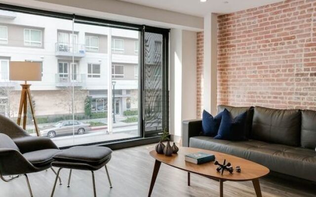 Hip & Urban Loft 1-Bedroom DTLA