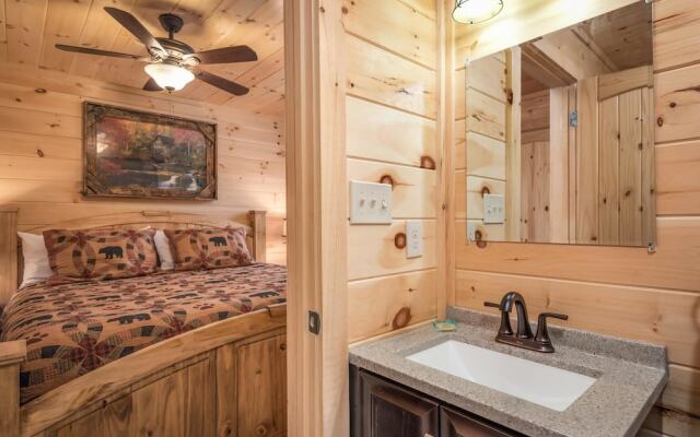 Smoky's Grand View 5 Bedroom Home