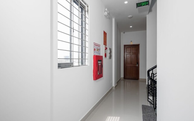 Zoneland Apartments Lavender95