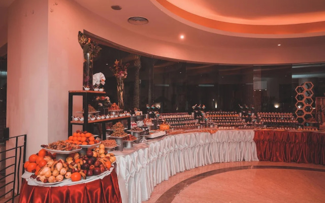 Eagles Downtown Zahabia Aqua Park