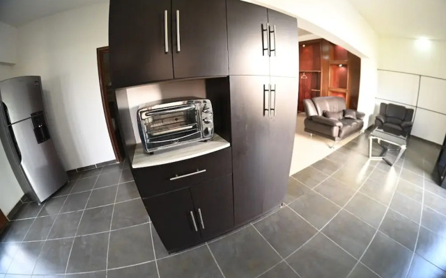 Room in Lodge - Spacious Apartment for 2 People