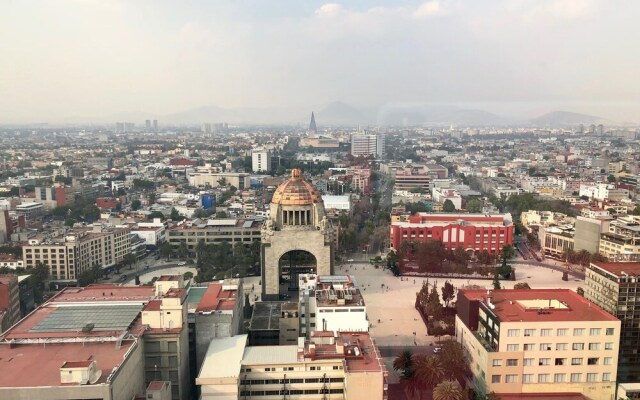 Plaza Suites México City 2404