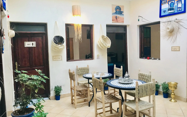 N12 Hostel