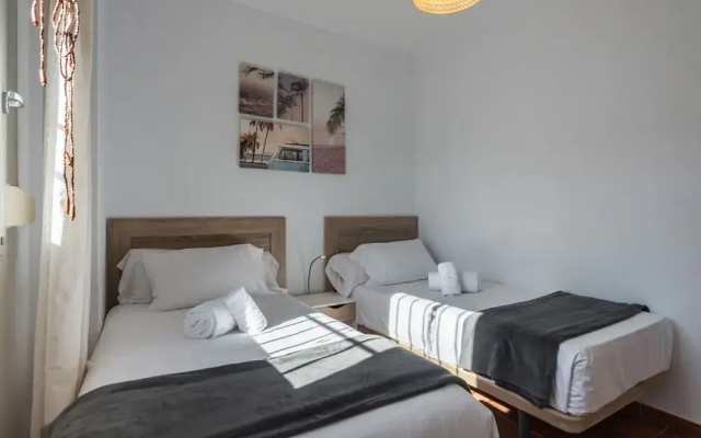 Spacious Chalet Close to the Beach