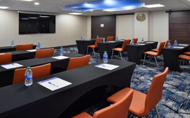 Holiday Inn Express Wixom by IHG