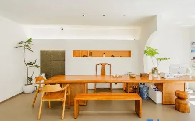 Xiamen Lushang Banhai Villa Hotel (Island Ring Blvd Huangcuo Beach)