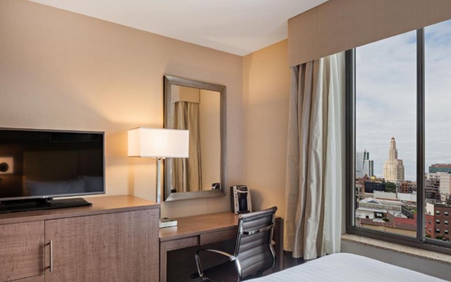 Holiday Inn Express Brooklyn