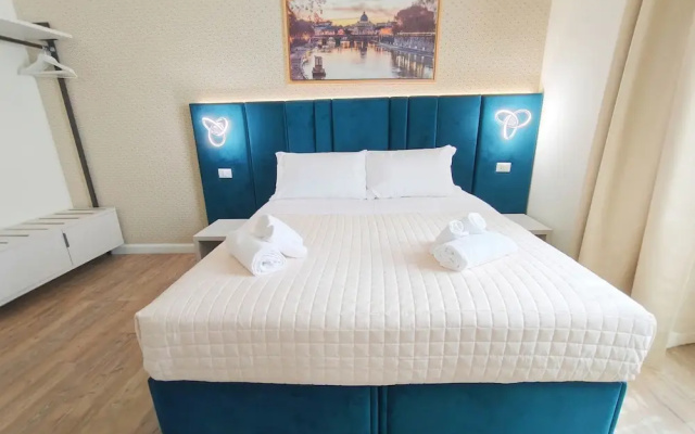 Nicole Suite