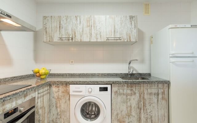 MalagaSuite Higueron Beach&Pool Apartment