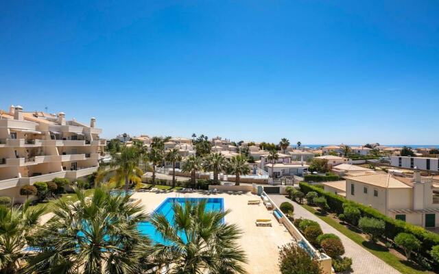 Lovely 2-bed Apartment in Sao Rafael