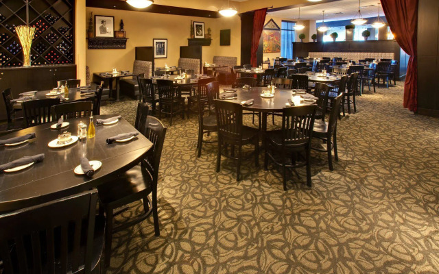 The Rewind West Des Moines, Tapestry Collection by Hilton