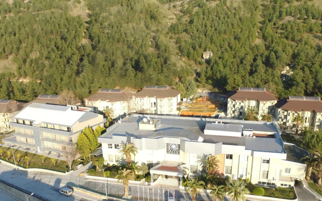 Pam Thermal Hotel & Clinic Spa