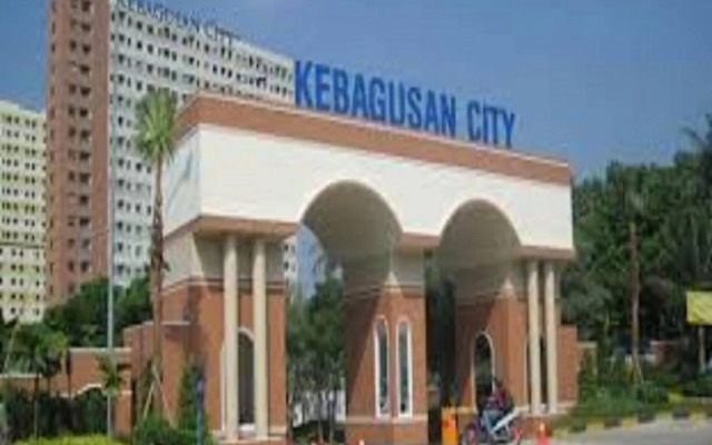 The London Living Apartment at Kebagusan City