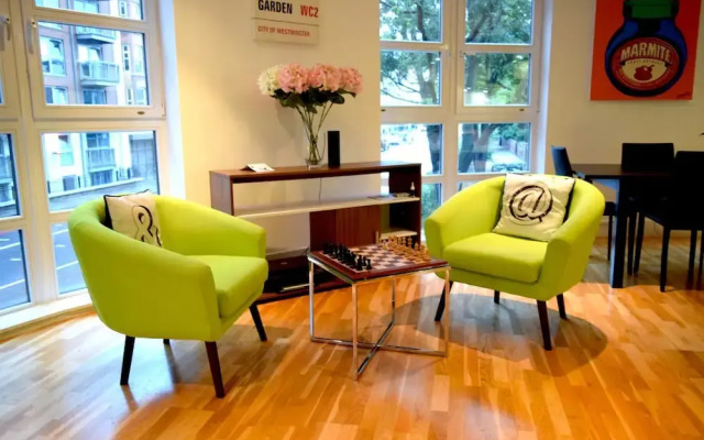 Elegant 3 Bedrooms Apartment in Pimlico Townhouse