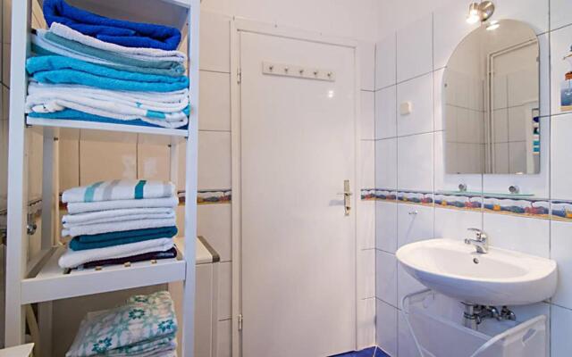 Cosy Studio Apartment 2