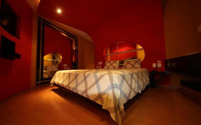 Motel Suites Xiu