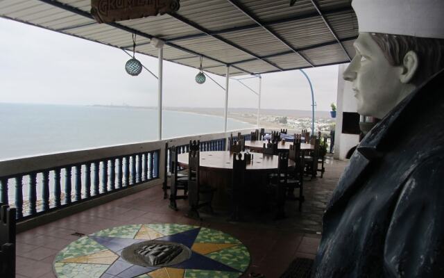 Hosteria Farallon Dillon